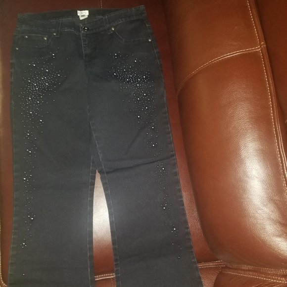 Cache Embellished Flare Leg Crop Jeans With Raw Hem Black Size 4 EUC! - Picture 5 of 8